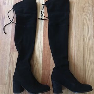 Stuart Weitzmam  Tieland Black Suede